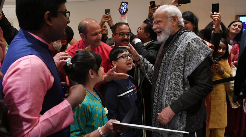 Narendra Modi lavishes praises on an Indian-origin boy for singing a patriotic song in Berlin | Sangbad Pratidin
