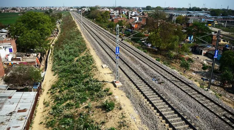 Pakistan planning terrorist attack in Indian rail tracks | Sangbad Pratidin