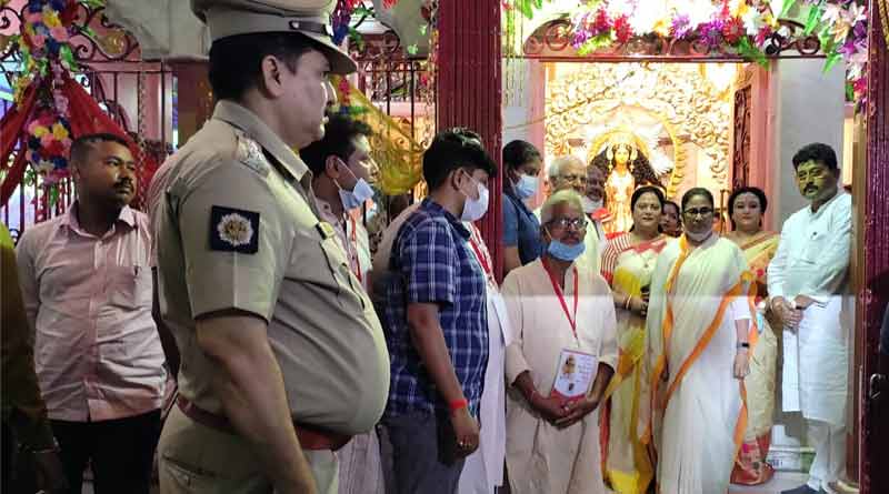 ‘প্রত্যেক নির্বাচনের আগেই আসি’, ভবানীপুরের শীতলা মন্দির পরিদর্শনের পর বললেন মুখ্যমন্ত্রী