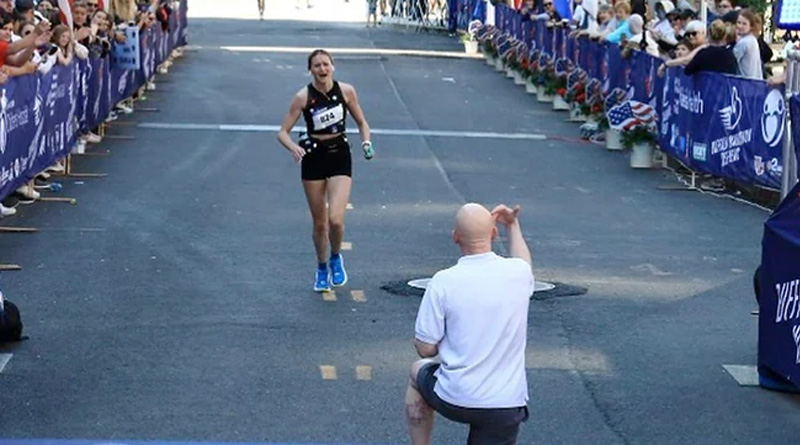 A Man Surprises Girlfriend With Proposal At Finish Line Of Marathon In US | Sangbad Pratidin