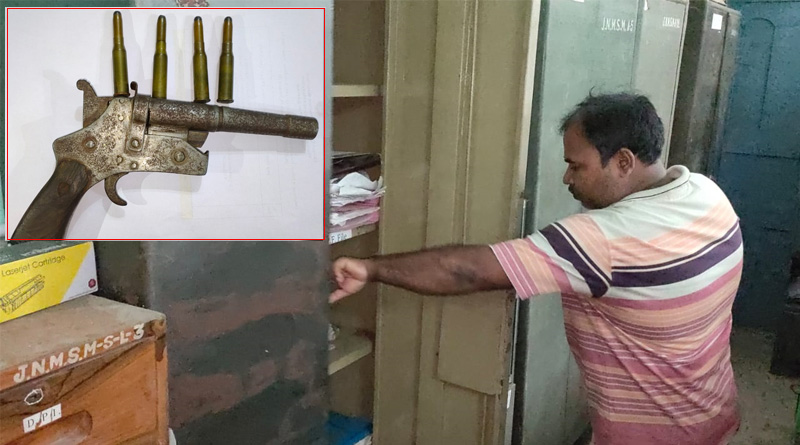 Firearm and bullets recovered from college Almirah in Bongaon | Sangbad Pratidin