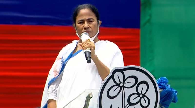 Mamata Banerjee slams CPM on recruitment, from Shahid Diwas 2022 stage