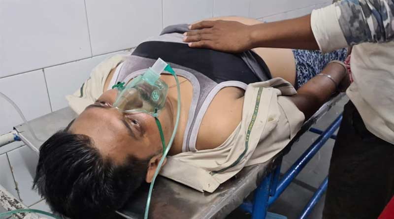 3 Police man injured in a blast in Berhampore | Sangbad Pratidin