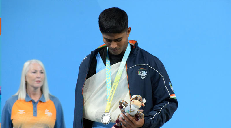 Commonwealth Games: Weightlifter Sanket Sargar dedicates his silver to Indian army | Sangbad Pratidin
