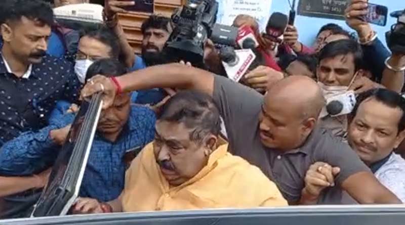 CBI arrests TMC Birbhum President Anubrata Mandal in cattle smuggling case । Sangbad Pratidin