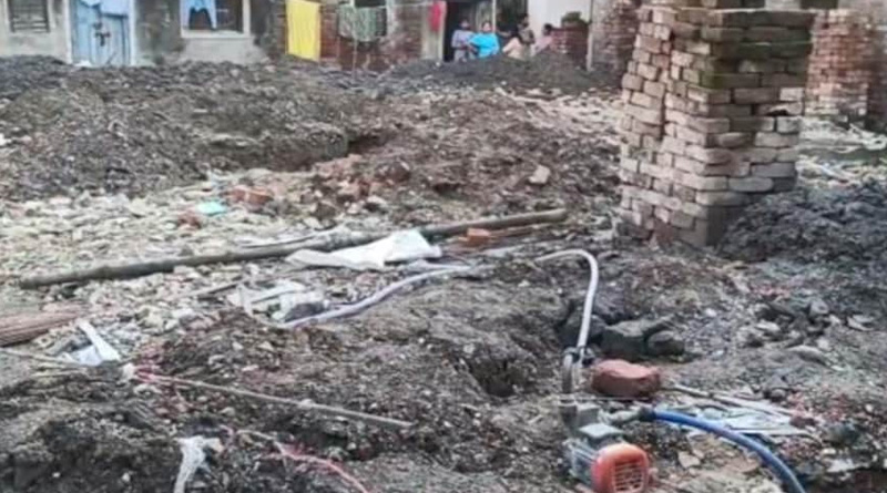 Police suspects treasure haunt behind the Beliaghata blast | Sangbad Pratidin