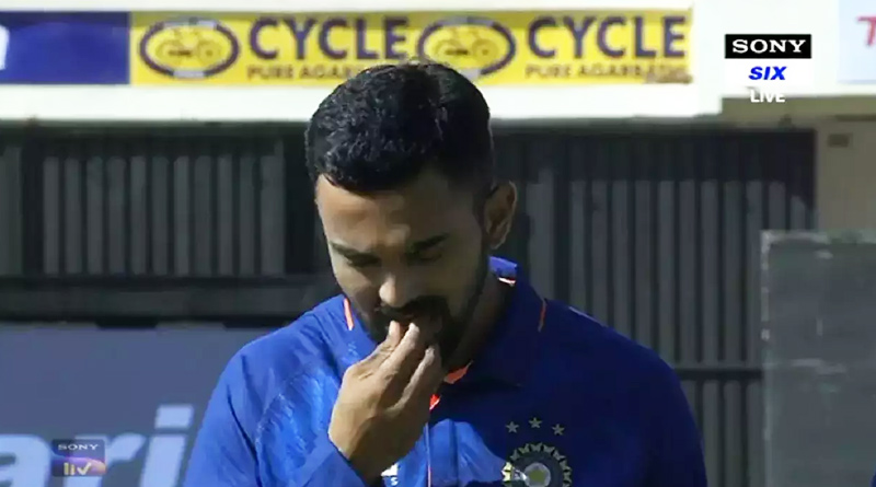 Indian skipper KL Rahul removing chewing gum before national anthem, viral video | Sangbad Pratidin