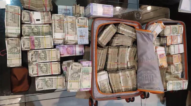 Rupees 85 lakh found at Madhya Pradesh government clerk's home | Sangbad Prartidin