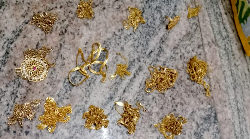 115 gm Gold recovered from Dum Dum Metro Station | Sangbad Pratidin