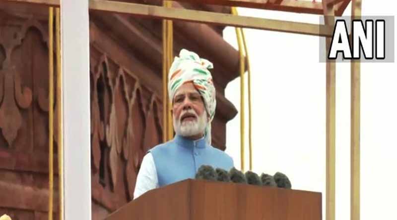 PM Narendra Modi dons tricolour-themed pagadi on 76th Independence Day | Sangbad Pratidin