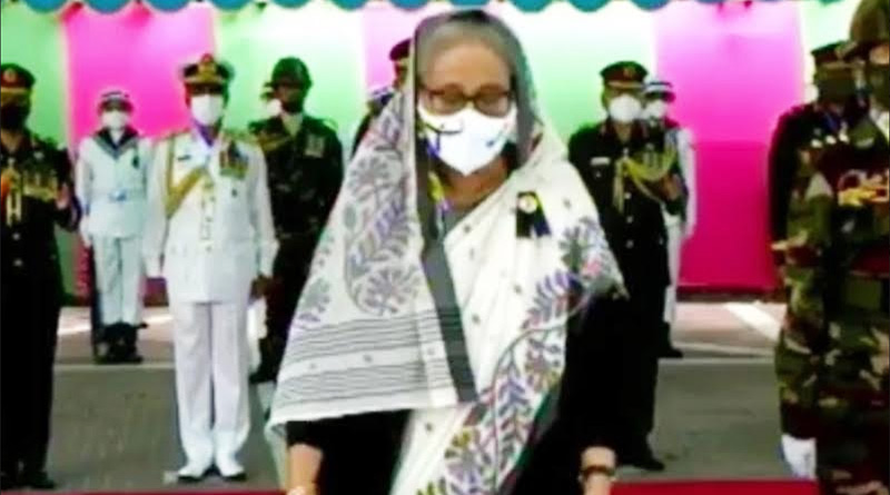 যথাযথ মর্যাদায় বাংলাদেশে পালিত হল শোকদিবস, বঙ্গবন্ধুকে শ্রদ্ধা শেখ হাসিনার