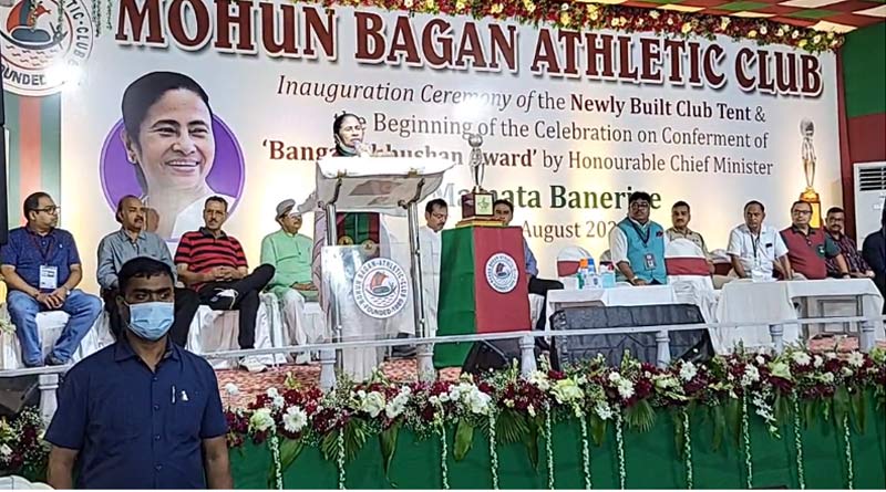 CM Mamata Bannerje offers job, financial aid to athletes from state who shine at Commonwealth Games