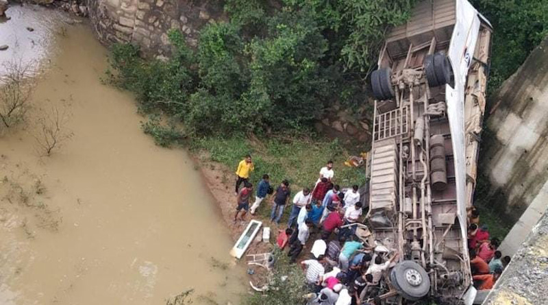 7 Killed After Bus Falls Off Bridge in Jharkhand | Sangbad Pratidin