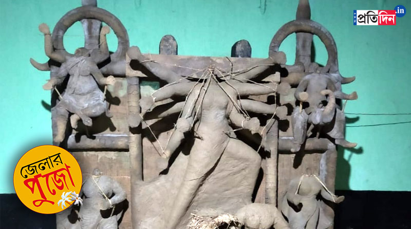Durga-Puja-Simlapal-Rajbari-1