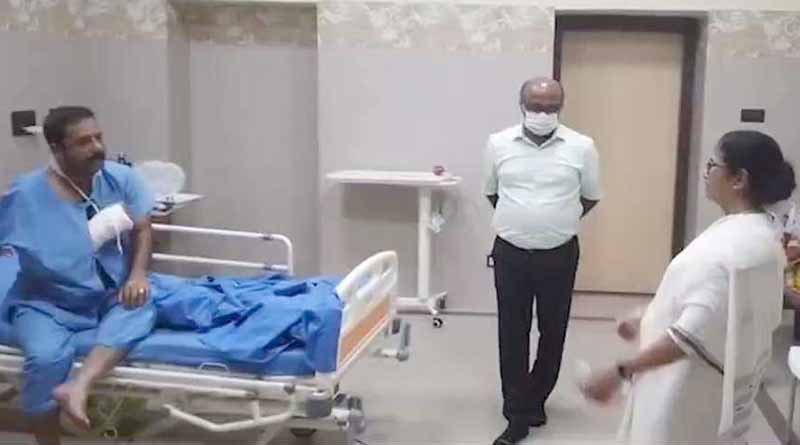 CM Mamata Banerjee visits SSKM hospital to meet injured ACP at Nabanna Abhijan | Sangbad Pratidin
