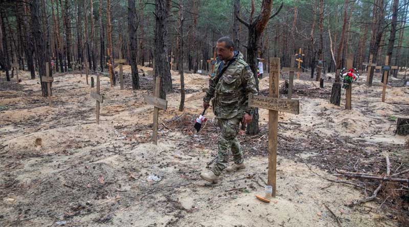 Mass grave found in Ukraine again | Sangbad Pratidin