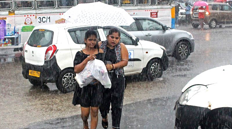 Rain in Kolkata and other districts of West Bengal today | Sangbad Pratidin