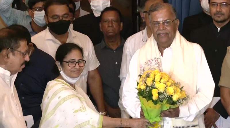 CM Mamata Banerjee meets Bengal Guv La Ganeshan at Rajbhaban | Sangbad Pratidin