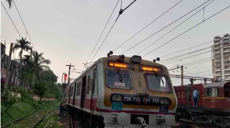 Jagaddhatri Puja: 6 pairs of extra trains will run in Howrah-Bandel-Burdwan section for next 5 days | Sangbad Pratidin