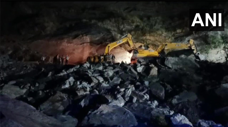 Four people were killed and six others were injured after a landslide at a power project tunnel in Jammu and Kashmir | Sangbad Pratidin