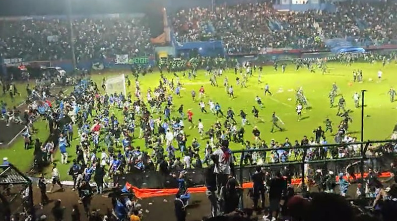 129 killed in Indonesia in stampede after football match | Sangbad Pratidin