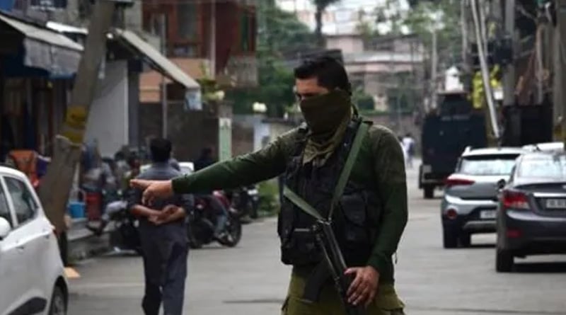 2 labors form Uttar Pradesh killed in terrorist attack in Kashmir | Sangbad Pratidin