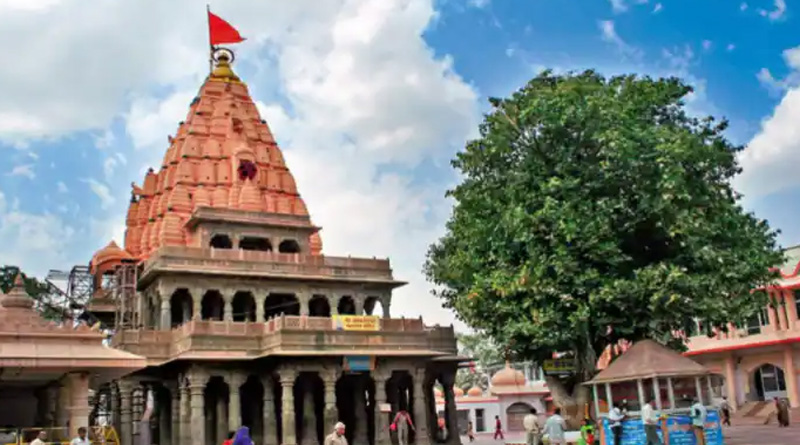 Probe against girls for making reels inside Madhya Pradesh temple | Sangbad Pratidin
