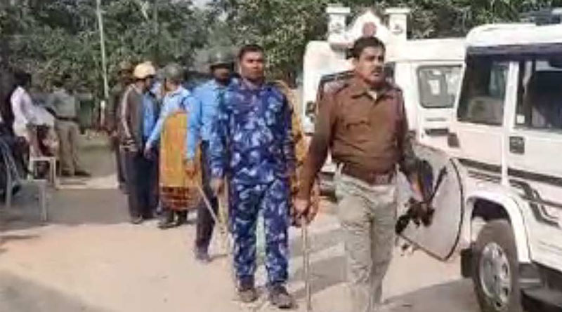 Sainthia clash: Bomb recovered from Sainthia, 12 people arrested | Sangbad Pratidin