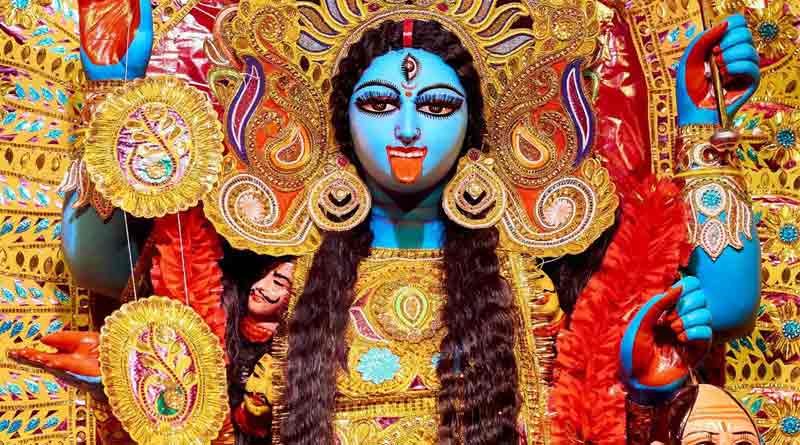 অগ্নিকাণ্ডে ক্ষতিগ্রস্ত ১৪ হাতের কালী প্রতিমা, অশনি সংকেত নাকি অলৌকিক কাণ্ড? উঠছে প্রশ্ন