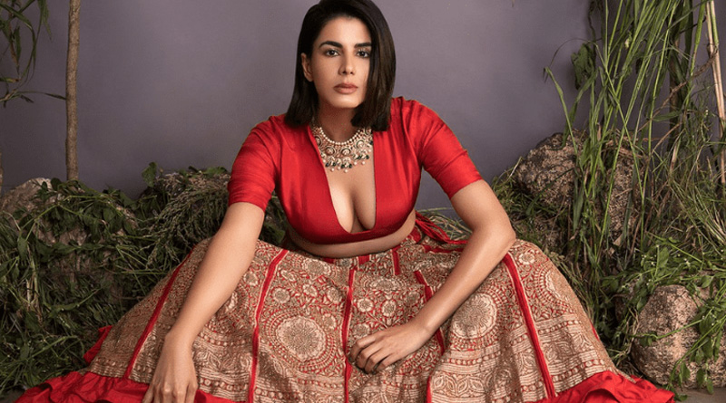 Kirti Kulhari credits ex-husband for giving her confidence to do sex scenes | Sangbad Pratidin