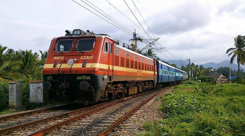 Indian Railway sacks 139 officials over last one year | Sangbad Pratidin