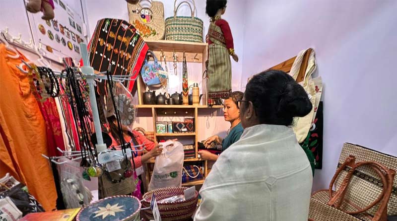 Mamata Banerjee went for shopping at Meghalaya, Abhishek Banerjee shot video | Sangbad Pratidin