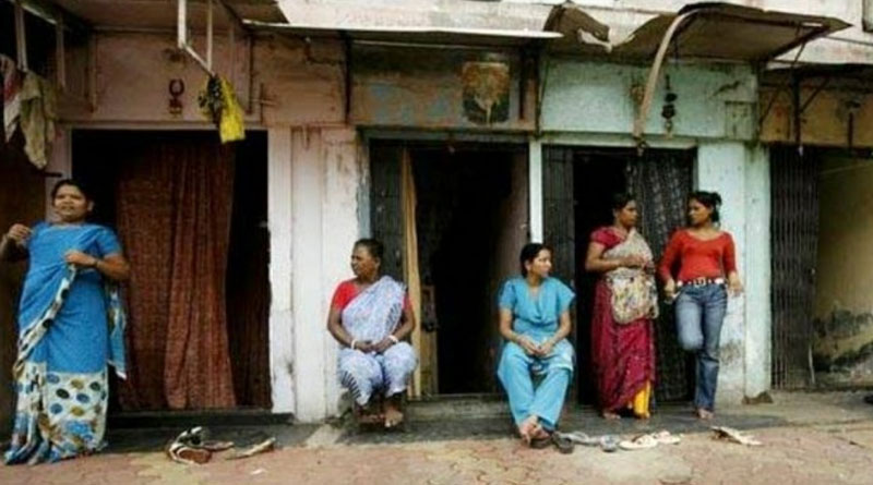 সম্মানহানির আশঙ্কায় ভোট চাইতে আসেননি প্রার্থীরা, রাগে বুথমুখো হবেন না গুজরাটের যৌনকর্মীরা