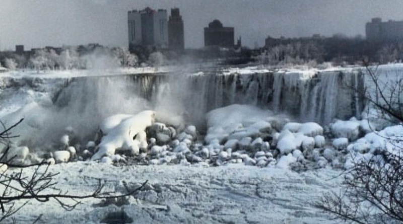 Bomb Cyclone in USA Turns Niagara Falls Into a Winter Wonderland | Sangbad Pratidin