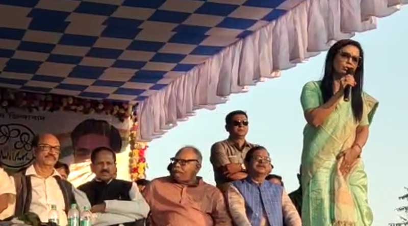 ‘বাঘিনী’ মমতা, বিজেপি ‘খেঁকশিয়াল’, অনুব্রতহীন বীরভূমে হুঙ্কার মহুয়ার