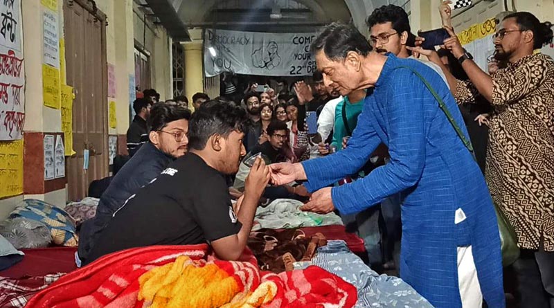 Calcutta Medical College students withdraw hunger strike after 12 days | Sangbad Pratidin