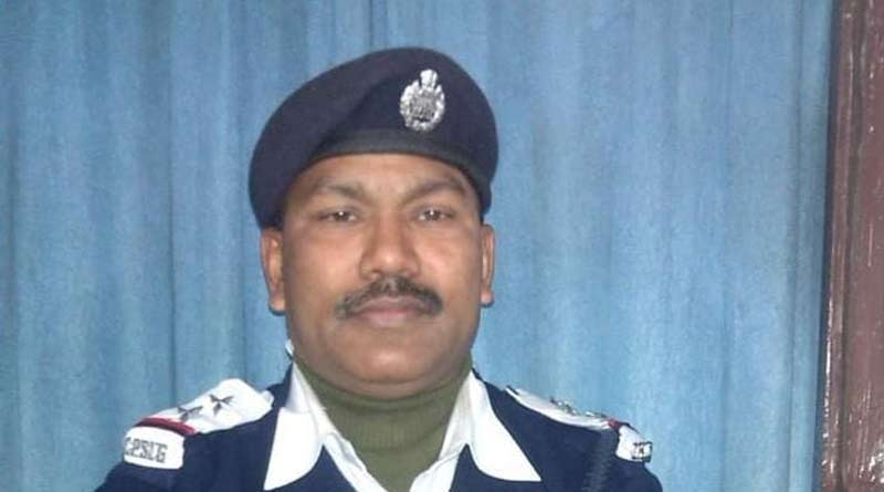 Shoot out at Siliguri, police officer injured | Sangbad Pratidin