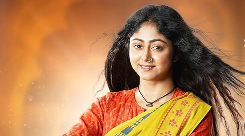 পঞ্চমীর সেটে বিপত্তি, নায়ক রাজদীপের কোল থেকে পড়ে গিয়ে আহত সুস্মিতা