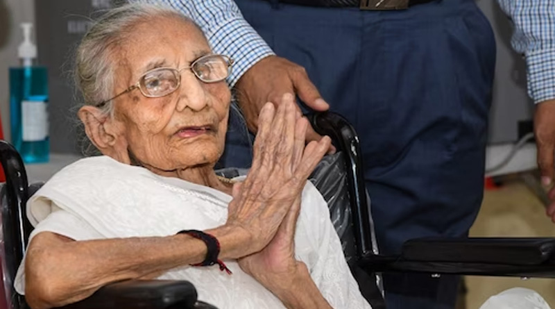 Neighbors recall Heeraben Patel after her death | Sangbad Pratidin