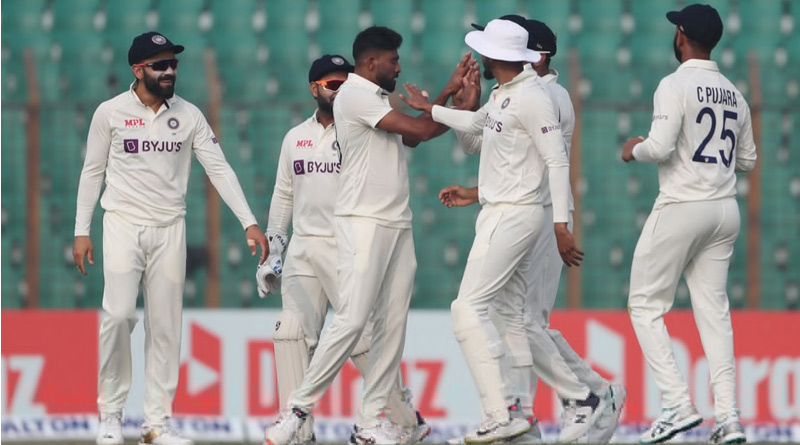 Kuldeep Yadav shines in first India vs Bangladesh test, hosts in trouble | Sangbad Pratidin