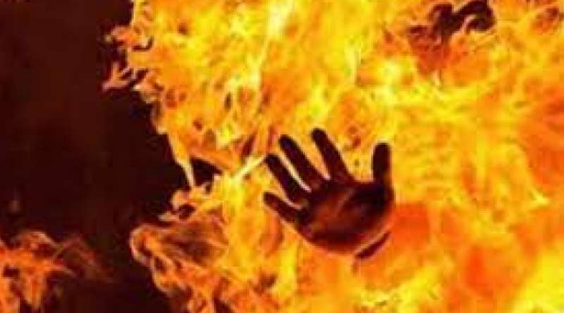 Three Bangladeshi men died after burnt into shop in UAE | Sangbad Pratidin