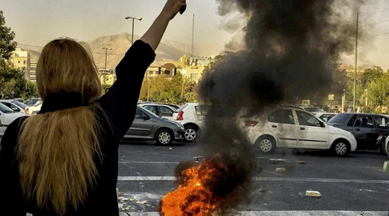 Wear hijab even in cars is mandatory now Iran tells women amid protests | Sangbad Pratidin