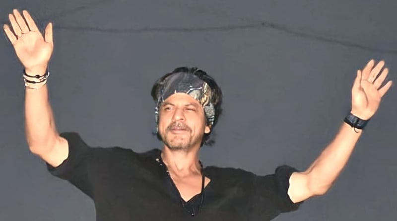 Shah Rukh Khan's Pathaan reprtedly screened at Rashtrapati Bhavan | Sangbad Pratidin