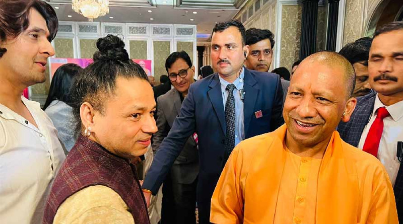 ‘পাঠান’ বিতর্কের মাঝে বলি তারকাদের সঙ্গে বিশেষ বৈঠক যোগীর, উঠল বয়কট প্রসঙ্গও