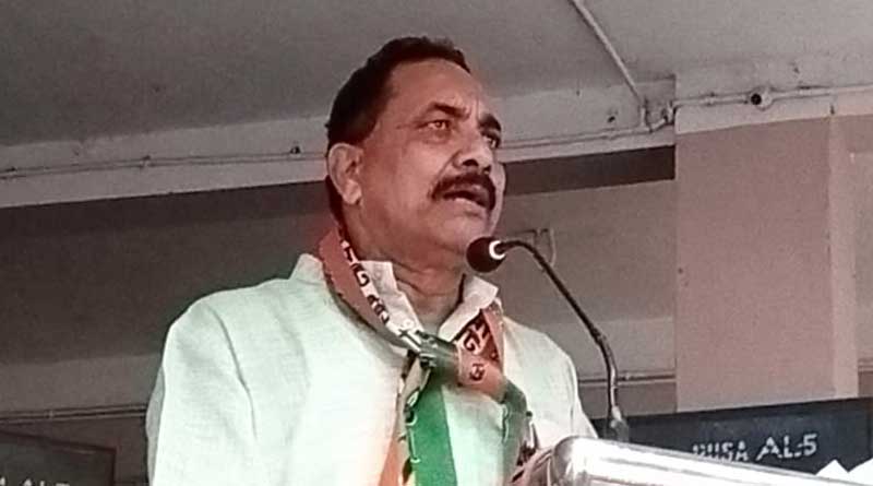 ‘পচা আলুদের পদে রাখা যাবে না’, অঞ্চল সভাপতিদের কড়া বার্তা তৃণমূলের জেলা সভাপতির