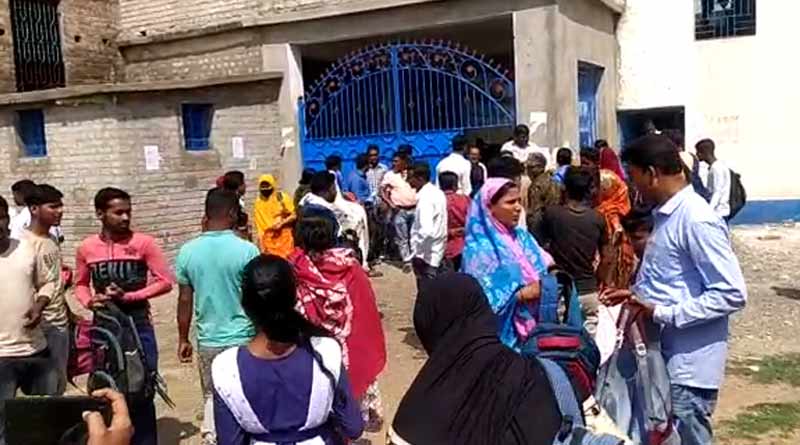 অ্যাসিড হামলা করে সহপাঠীরাই! বীরভূমের মাধ্যমিক পরীক্ষার্থীর বয়ানে চাঞ্চল্য