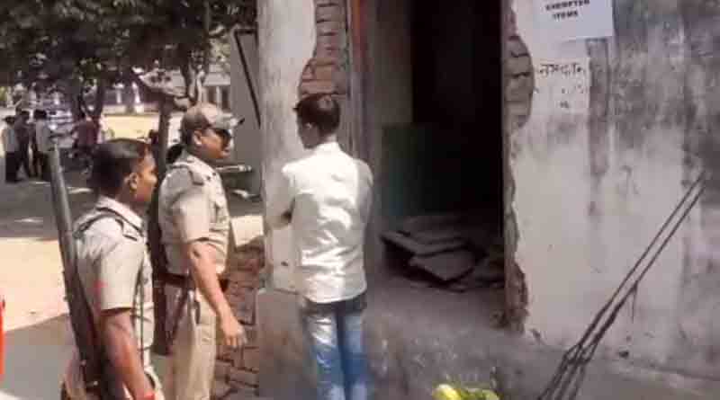 Fake Madhyamik examinee tried to enter exam hall in Kandi | Sangbad Pratidin