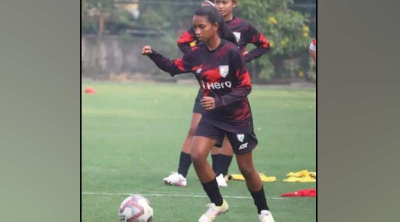 Sonali, daughter of a farmer family got chance to play U-20 | Sangbad Pratidin