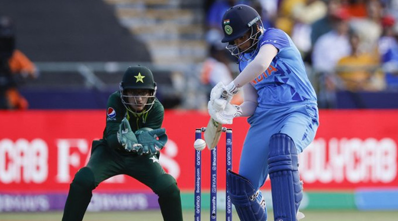 India Women beats Pakistan in ICC Women's T20 World Cup | Sangbad Pratidin
