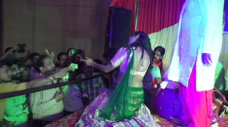 Obscene dance program organised at Varanasi's Manikarnika Ghat Viral Photo and Video | Sangbad Pratidin